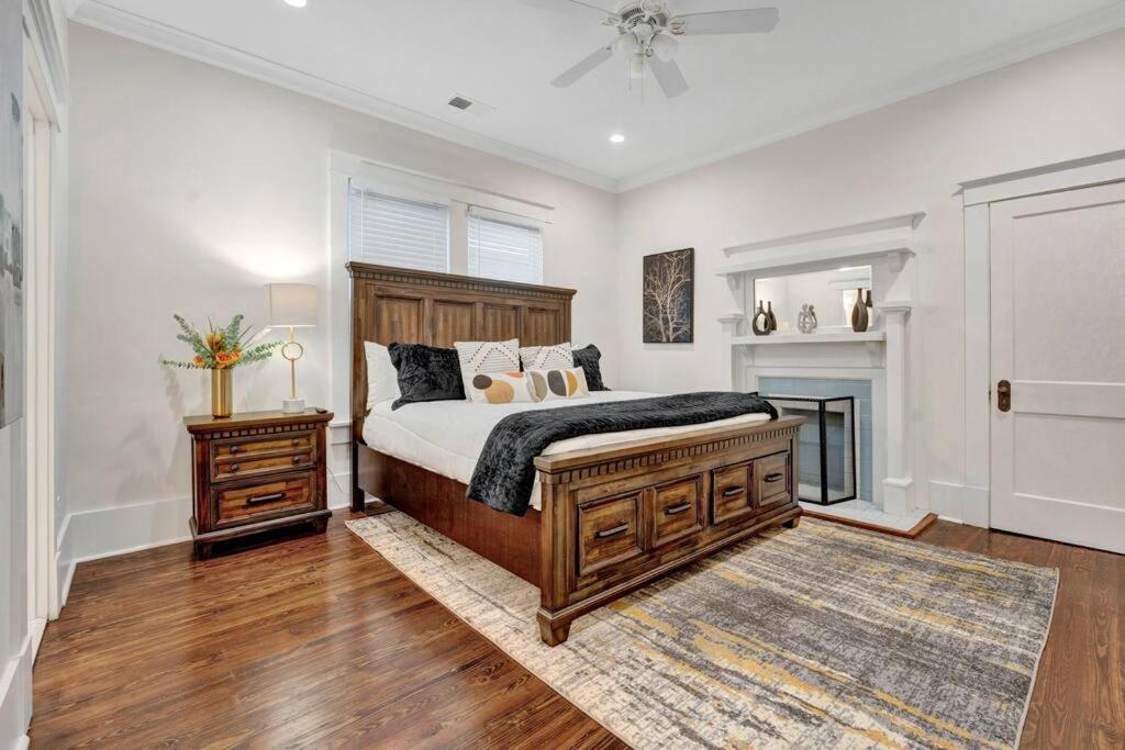 The Victorian - Elegant 3Br Home Near Overton Memphis Eksteriør bilde