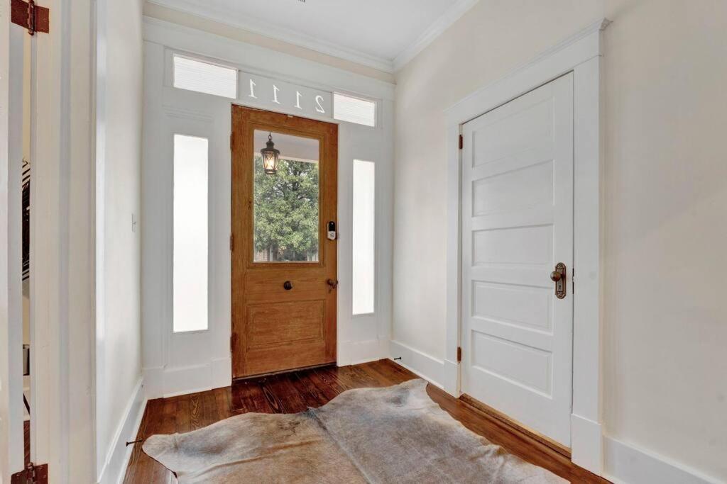 The Victorian - Elegant 3Br Home Near Overton Memphis Eksteriør bilde