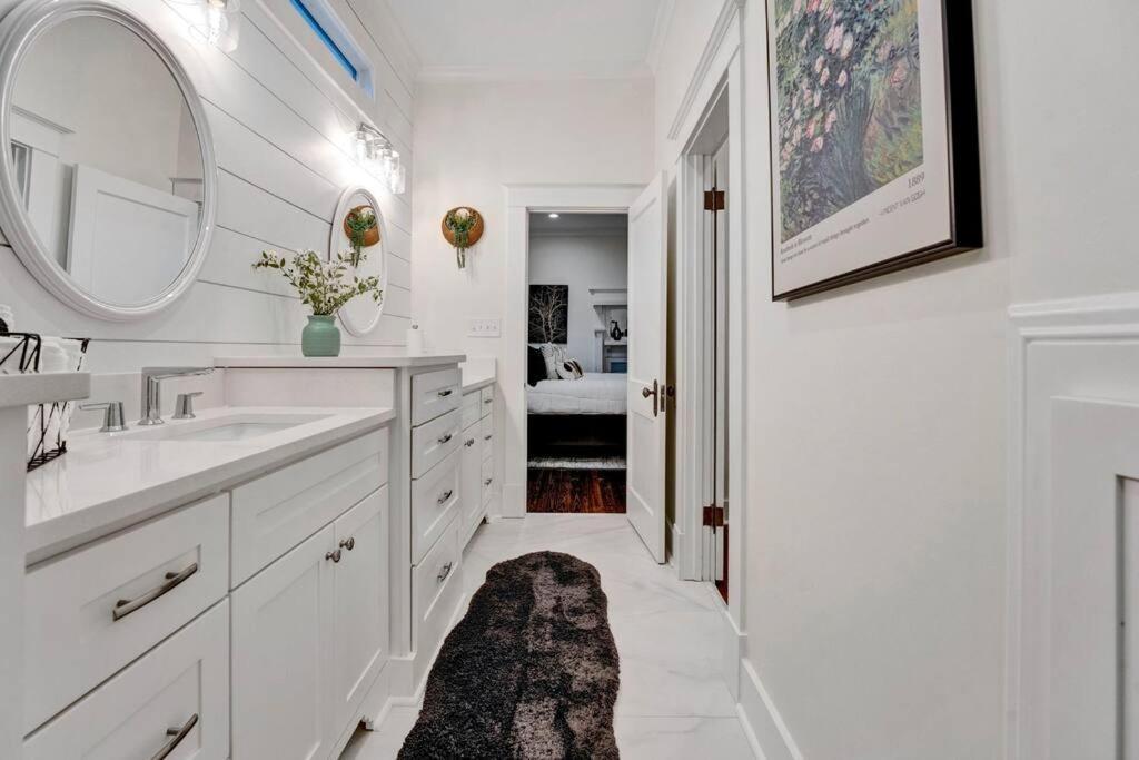 The Victorian - Elegant 3Br Home Near Overton Memphis Eksteriør bilde